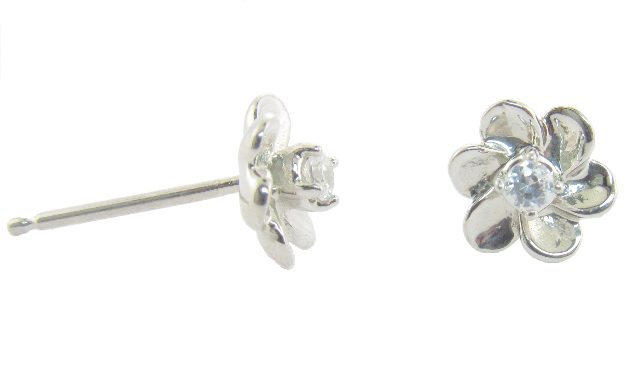 Flower shaped diamond earrings Clearance