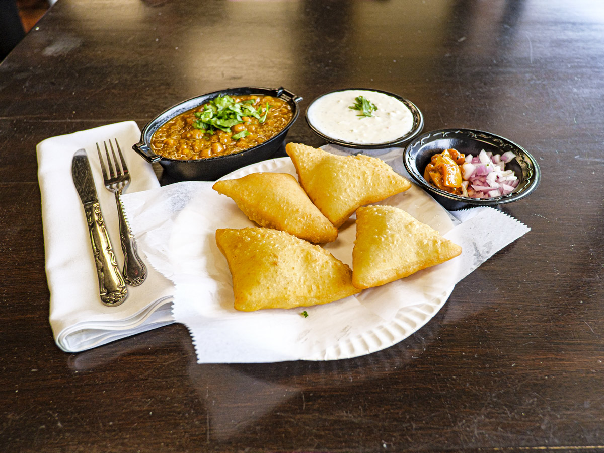 Chana Bhatura