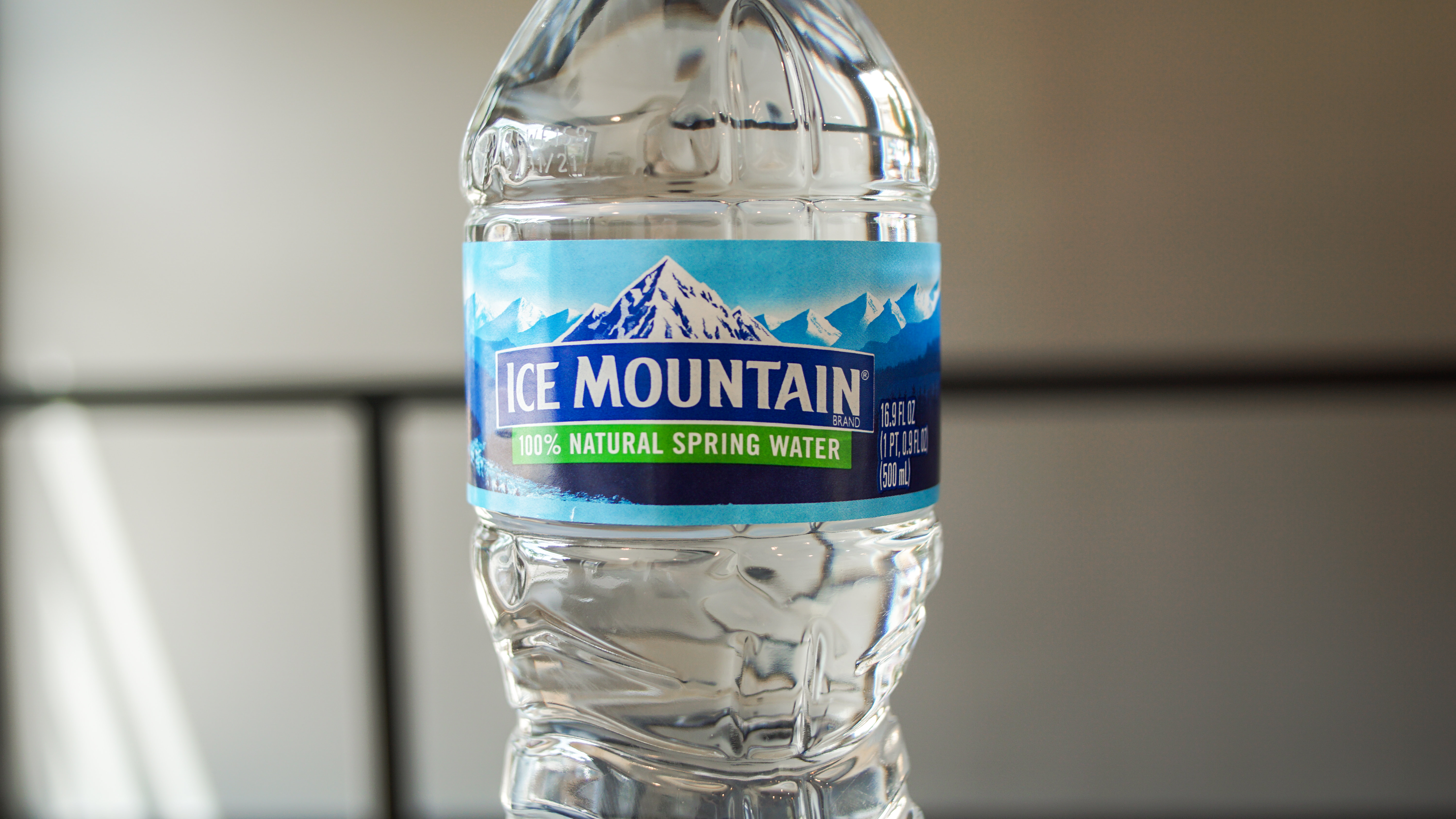 Ice Mountain (500mL)