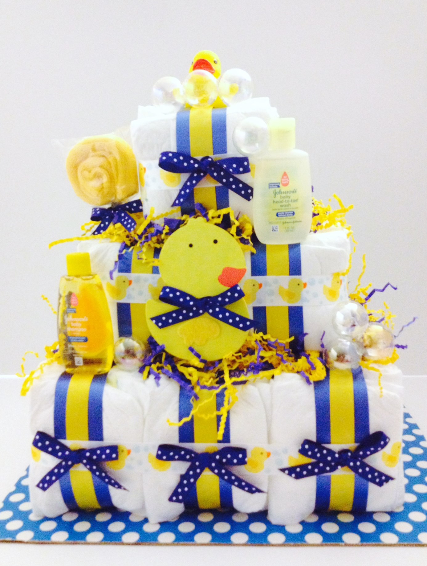 04 Rubber Duckie Diaper Cake