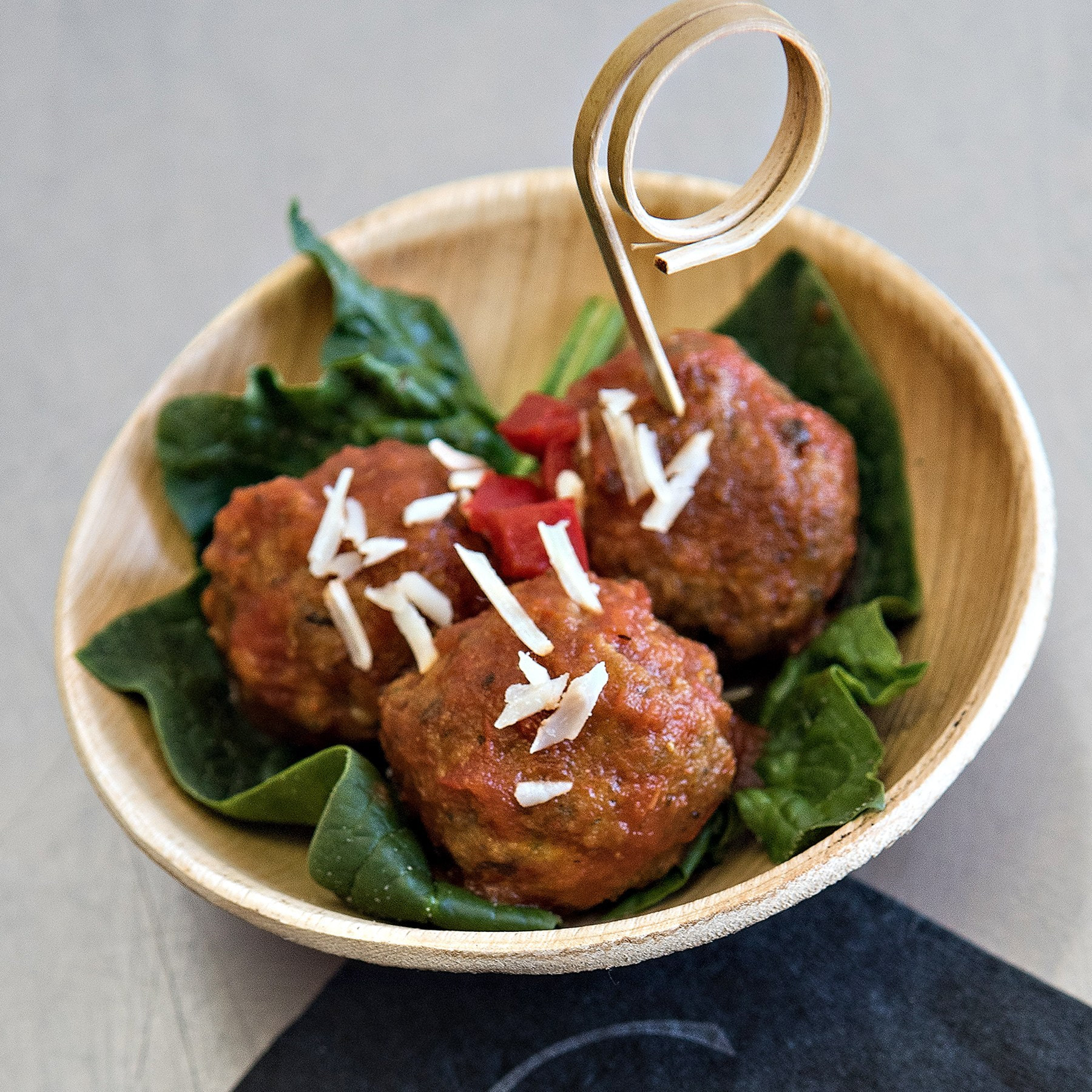 Garlic Marinara Meatballs with Italian Beef