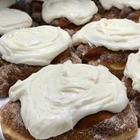 Cinnamon Roll 2lb Fritter