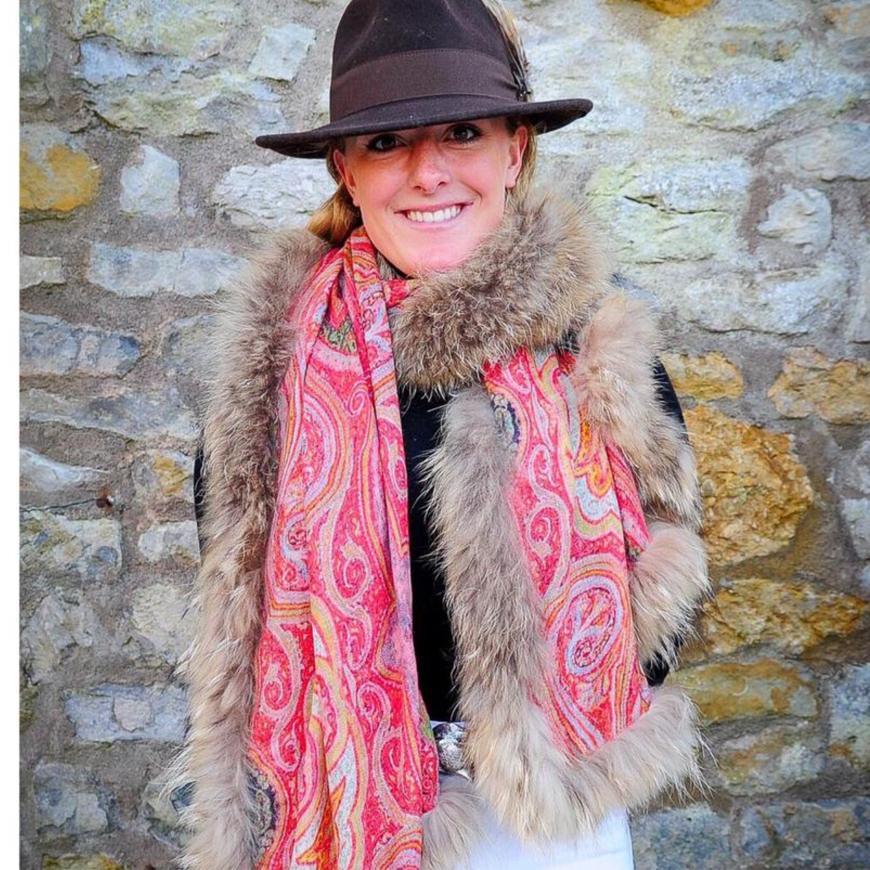 fur edged scarf