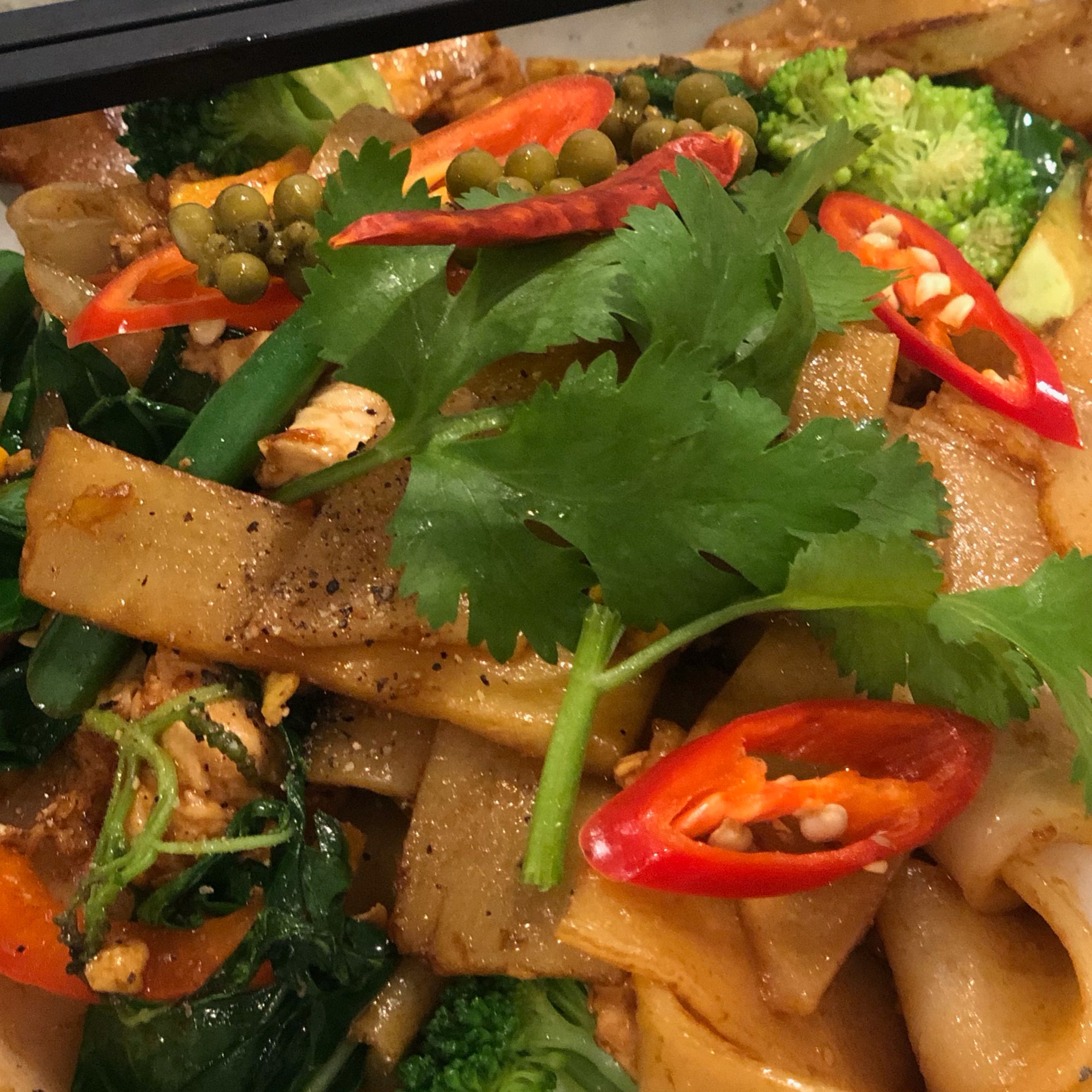 Drunken Noodles ผัดขี้เมา