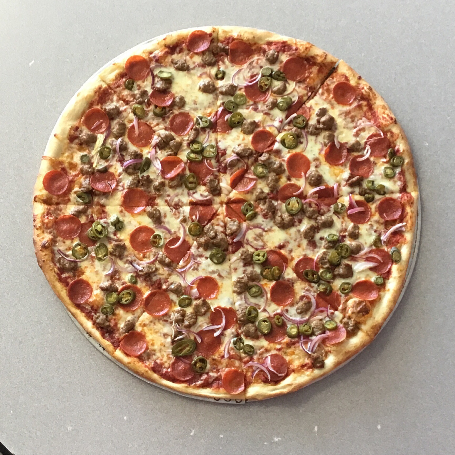20" Specialty Pizza